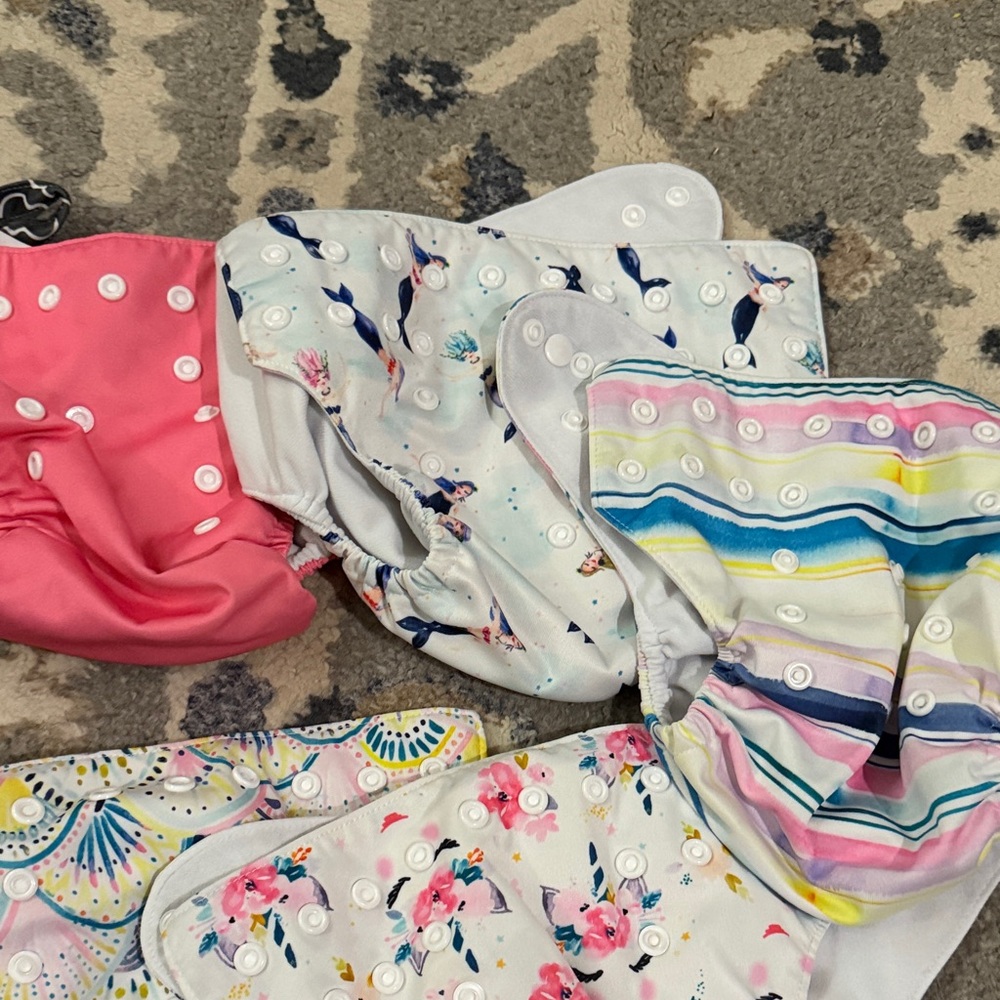 Vibrant Patterned Diaper Covers Set - Picture 4 of 4